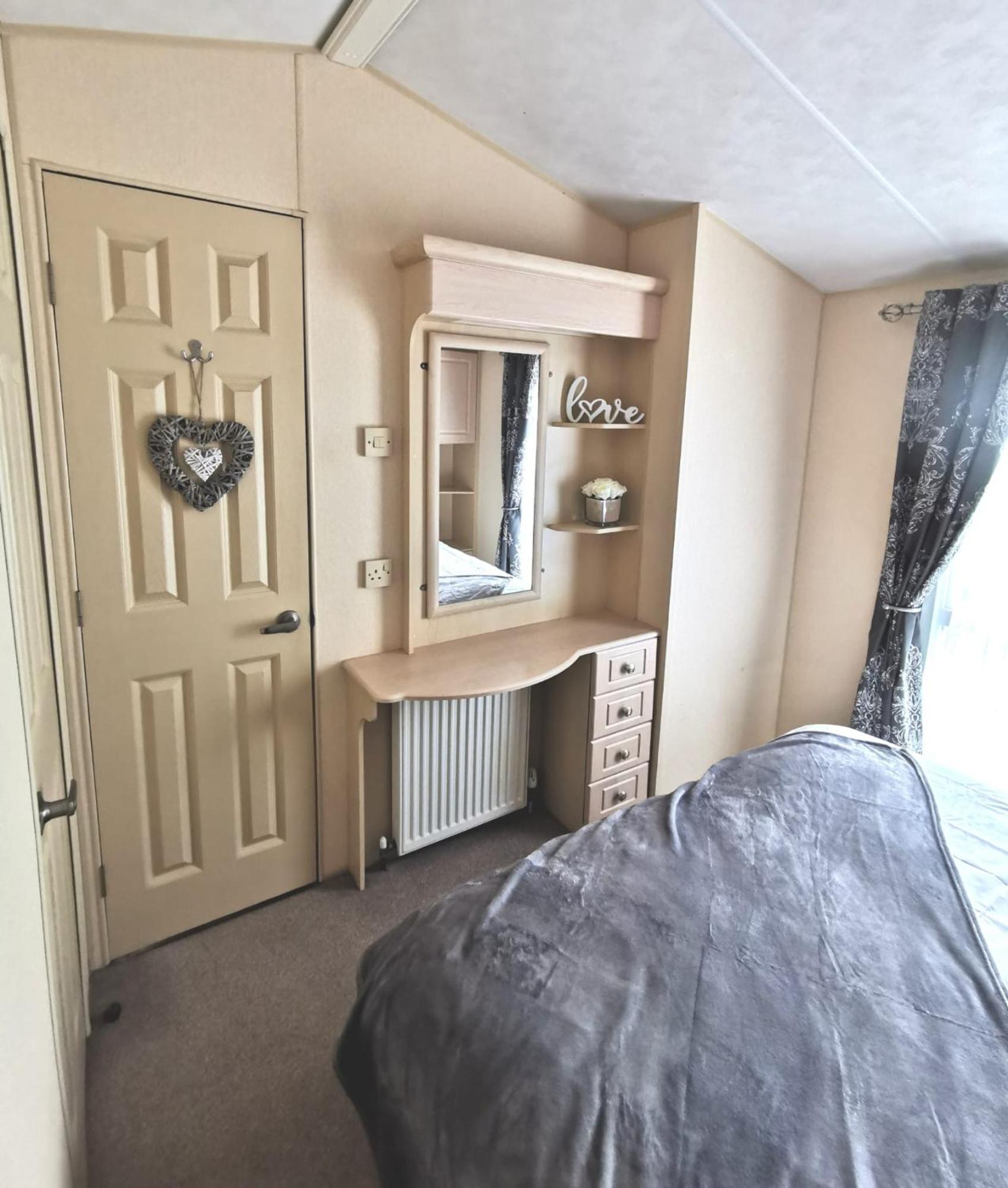 Wonderful 2 Bedroom Mobile Home Aberystwyth Esterno foto